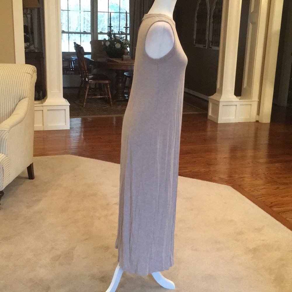 Premise maxi dress in small - Picture 5 of 7